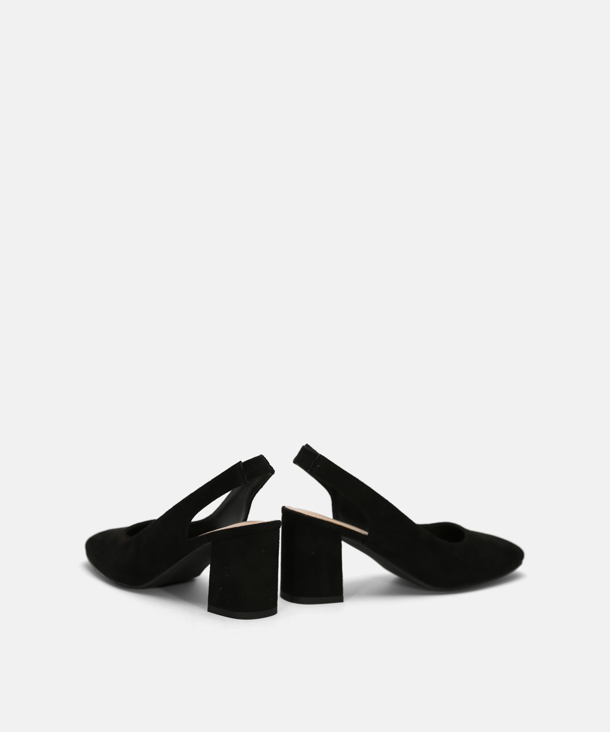 Zapato tac&oacute;n destalonado ante image number null